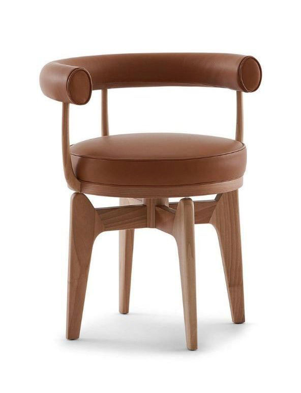 Fotelja Indokina dizajnirana je 1943. godine po uzoru na model B302 tako što su ispoštovane sve njene glavne karakteristike poput mogućnosti okretanja, visokih ergonomskih zahteva i likovnog rukopisa.