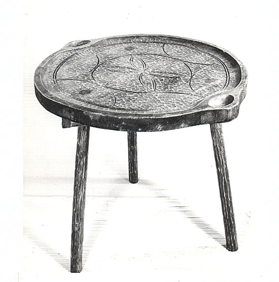 Tronožac sa dva solarnika, motel Stari hrast