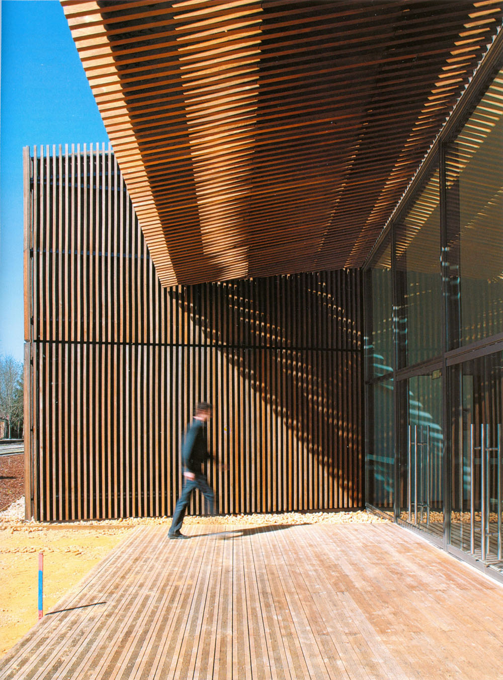 Velika streha kao konstuktivni metod zaštite drvene fasade